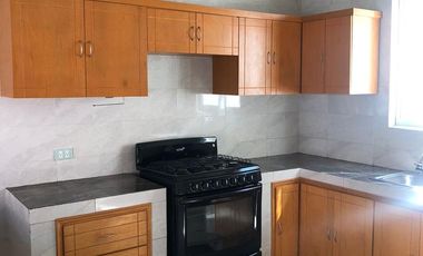 CASA EN RENTA CAPULTITLÁN
