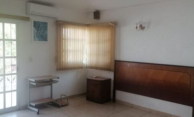SE RENTA CASA EN LOMAS DE COCOYOC- ANUAL