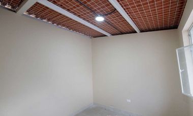 Renta Local Comercial/galpón - Bodega Peguche Panamericana E35