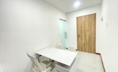 Consultorio en venta para estrenar en Capital Park con estacionamiento