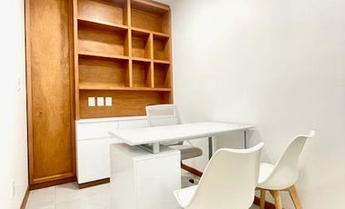 Consultorio en venta para estrenar en Capital Park con estacionamiento