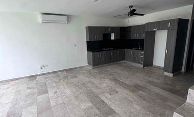 casa tipo townhouse en renta en privada con amenidades alberca seguridad gertrudis copo norte merida yucatan