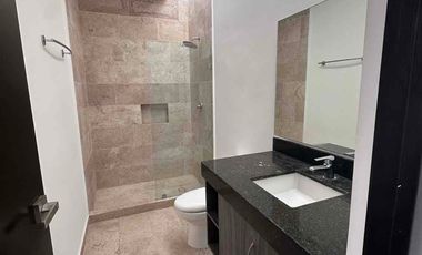 casa tipo townhouse en renta en privada con amenidades alberca seguridad gertrudis copo norte merida yucatan