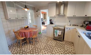 CASA ESTILO GEORGIAN EN EXCLUSIVO SECTOR DE CURAUMA