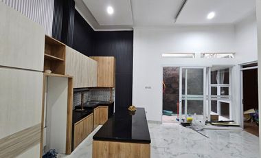 Jual Rumah SIAP HUNI Super STRATEGIS, Padasuka Cimahi dekat Velodrome