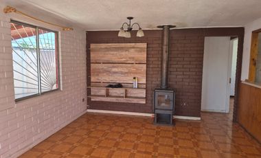 Se arrienda gran casa en sector el sendero, quillota