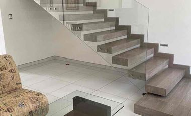 Depa en renta Planta baja con muebles o sin muebles, listo para habitar, barrio san Agustín interior