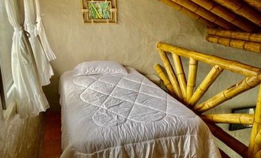 Bella Casa vista al mar sobre Loma