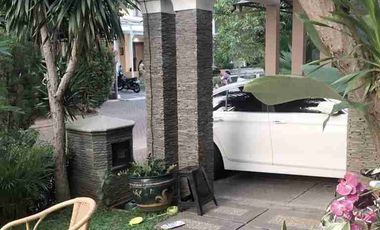 Rumah Luas Disewakan Full Furnished di Serpong Dekat Tol Strategis