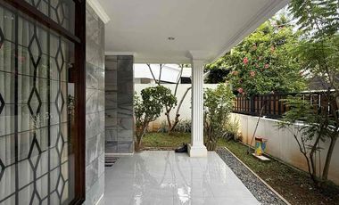 Rumah Dijual Antasari Jakarta Selatan 2 Lantai Dalam Komplek LT 267 m² SHM Dekat TB Simatupang