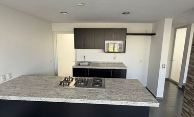 Excelente Casa (Dentro de Fracc. y dentro de Coto)