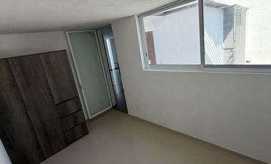 Excelente Casa (Dentro de Fracc. y dentro de Coto)