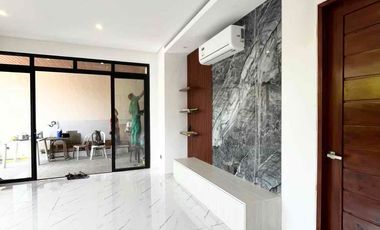 Beautiful Corner House & Lot for Sale - Congressional Avenue, Sanville, Visayas Avenue