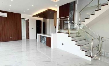 Beautiful Corner House & Lot for Sale - Congressional Avenue, Sanville, Visayas Avenue