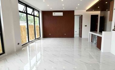 Beautiful Corner House & Lot for Sale - Congressional Avenue, Sanville, Visayas Avenue