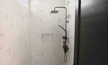 RUMAH 2 LANTAI 4 KAMAR DEKAT GAZIBU MINI ANTAPANI BANDUNG