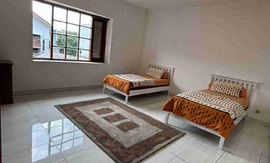 Rumah 2 lantai dalam cluster di jagi padang