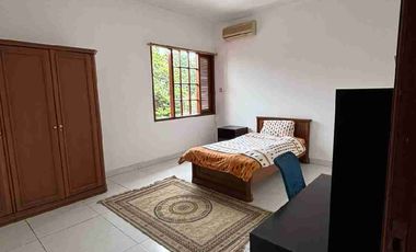 Rumah 2 lantai dalam cluster di jagi padang