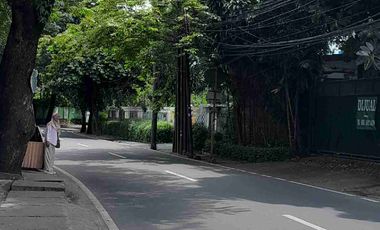 Disewakan Apartemen semifurnis murah