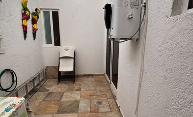 CASA DE UN PISO DOS RECÁMARAS EN PEDREGAL DE SCHOESNTTANT CORREGIDORA QRO.