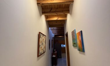 CASA DE UN PISO DOS RECÁMARAS EN PEDREGAL DE SCHOESNTTANT CORREGIDORA QRO.