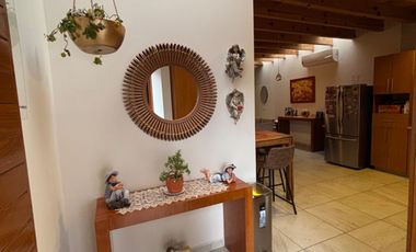 CASA DE UN PISO DOS RECÁMARAS EN PEDREGAL DE SCHOESNTTANT CORREGIDORA QRO.