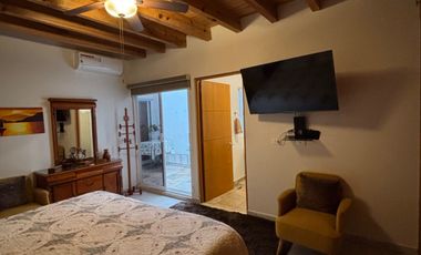 CASA DE UN PISO DOS RECÁMARAS EN PEDREGAL DE SCHOESNTTANT CORREGIDORA QRO.