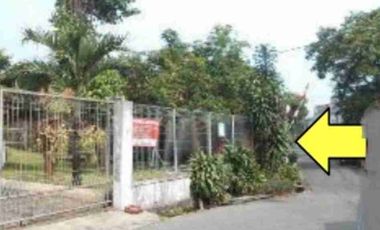 Rumah Tingkat Murah Cantik dan Tanah Luas diatas 1000 m² di Ciracas Jakarta Timur