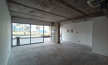 ARRIENDO Local Comercial de 70,40 m2, sector Hospital FACH