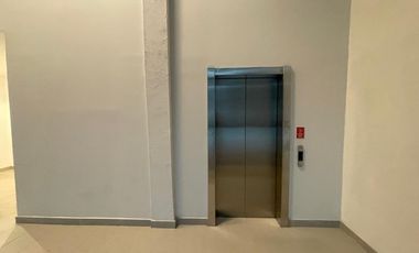 ARRIENDO Local Comercial Subterráneo de 640 m2, Metro Inés de Suárez