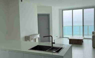 Venta de departamento tres dormitorios vista al mar, balcón