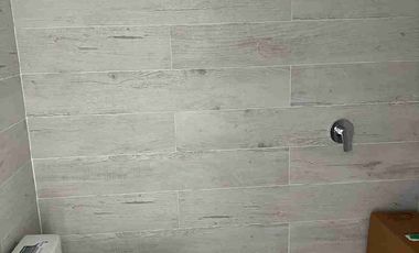 Venta de departamento tres dormitorios vista al mar, balcón