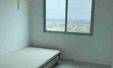 Venta de departamento tres dormitorios vista al mar, balcón