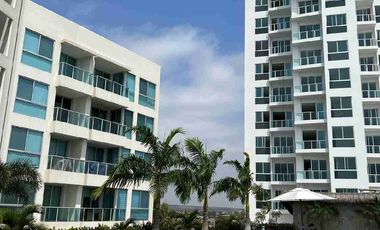 Venta de departamento tres dormitorios vista al mar, balcón