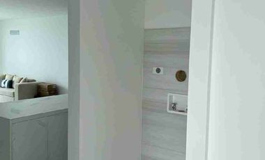 Venta de departamento tres dormitorios vista al mar, balcón