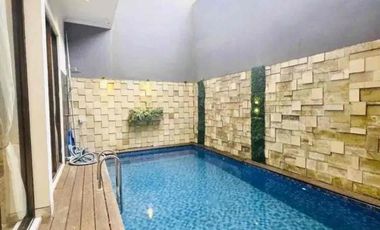 DIJUAL – Rumah Mewah Full Furnished + Kolam Renang di Area Koja, Jakarta Utara