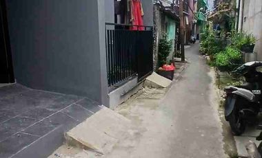 Rumah 2 Lantai Murah Strategis Pasar Rebo Jakarta Timur