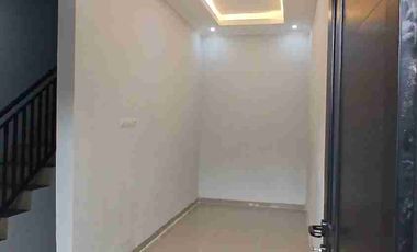 Rumah 2 Lantai Murah Strategis Pasar Rebo Jakarta Timur