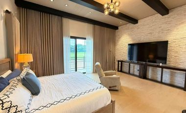 Orchard Golf & Country Club, House & Lot with Pool | FOR SALE