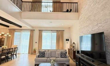 Orchard Golf & Country Club, House & Lot with Pool | FOR SALE