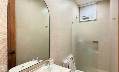 Orchard Golf & Country Club, House & Lot with Pool | FOR SALE