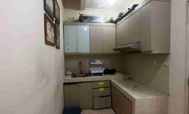 Disewakan rumah 2 lt 4 x 12 m2 di Golf Lake Cengkareng ada 2 kt 2 km semi furniture dekat swimming pool, siap huni, ayo nego yuk sampai deal!