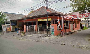 Dijual Tempat Usaha Murah di jln kembar posisi hook lokasi Kota Baru Driyorejo Gresik