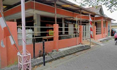 Dijual Tempat Usaha Murah di jln kembar posisi hook lokasi Kota Baru Driyorejo Gresik