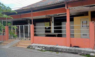 Dijual Tempat Usaha Murah di jln kembar posisi hook lokasi Kota Baru Driyorejo Gresik