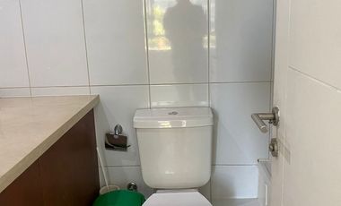 Vive Aquí! Oportunidad* DEPARTAMENTO AMPLIO 45 m2- 1D 1B, MACUL, PISO 2, TERRAZA CERRADA, INCLUYE ESTACIONAMIENTO.