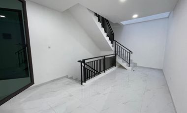 Dijual Rumah Baru di Jelambar Jakarta Barat