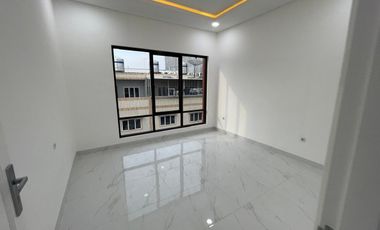 Dijual Rumah Baru di Jelambar Jakarta Barat