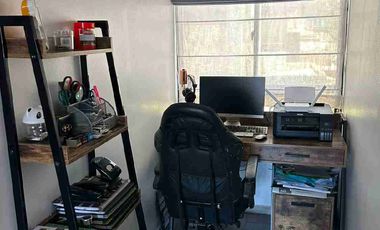 Vendo Hermosa Casa Esquina, a pasos Colegio H. Británico, 5dormitorios 3baños 1Estacionamiento