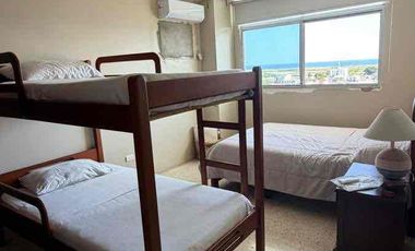 CHIPIPE AL PIE DEL MAR CON PISCINA